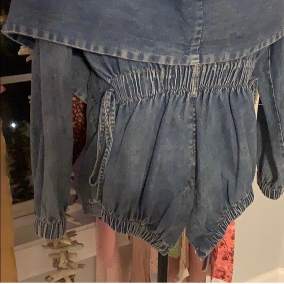 Acid wash denim jacket - Picture 4 of 5